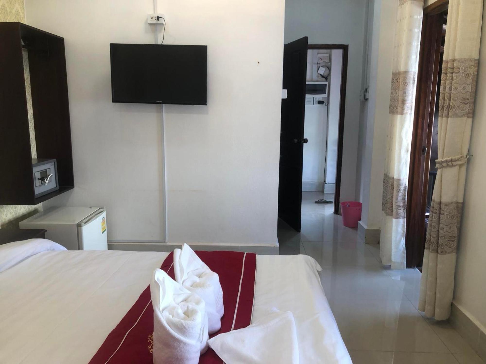 Xuan Keo Place House 2 لوانغ برابانغ المظهر الخارجي الصورة