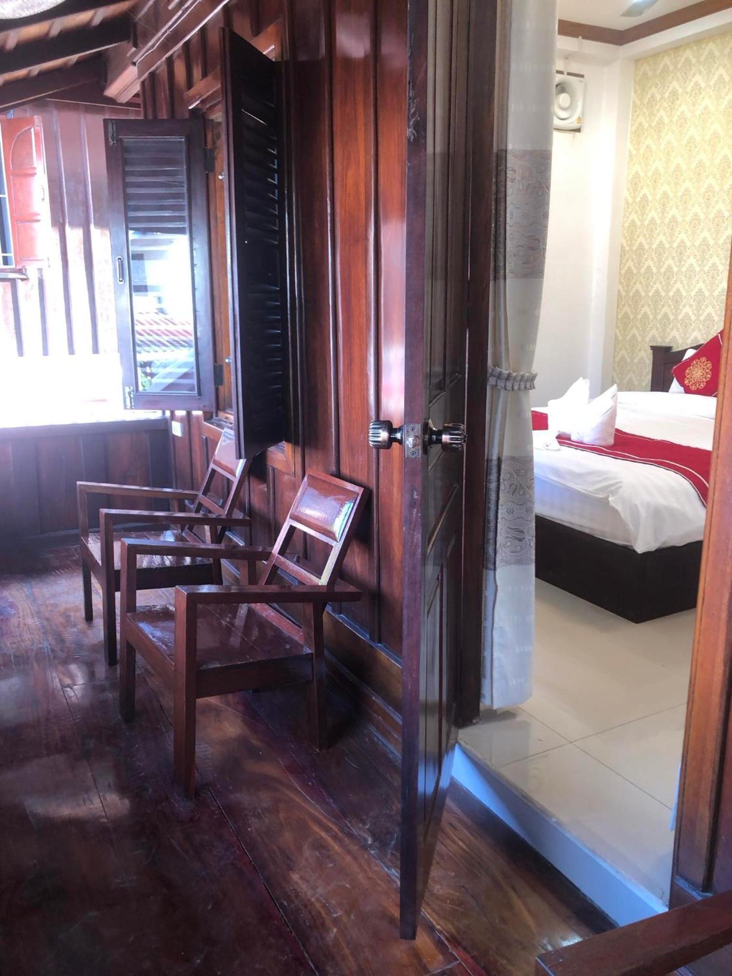 Xuan Keo Place House 2 لوانغ برابانغ المظهر الخارجي الصورة