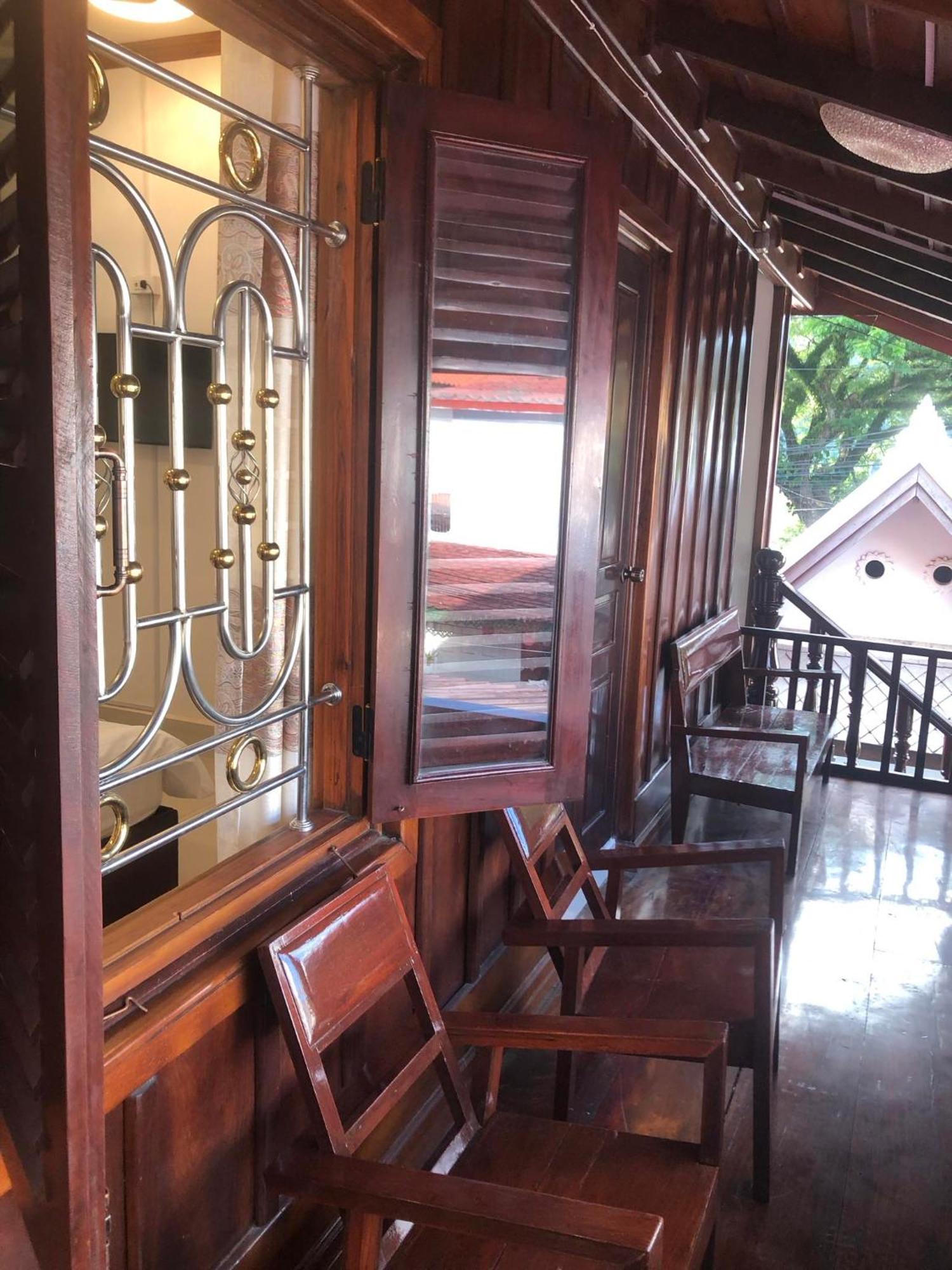 Xuan Keo Place House 2 لوانغ برابانغ المظهر الخارجي الصورة