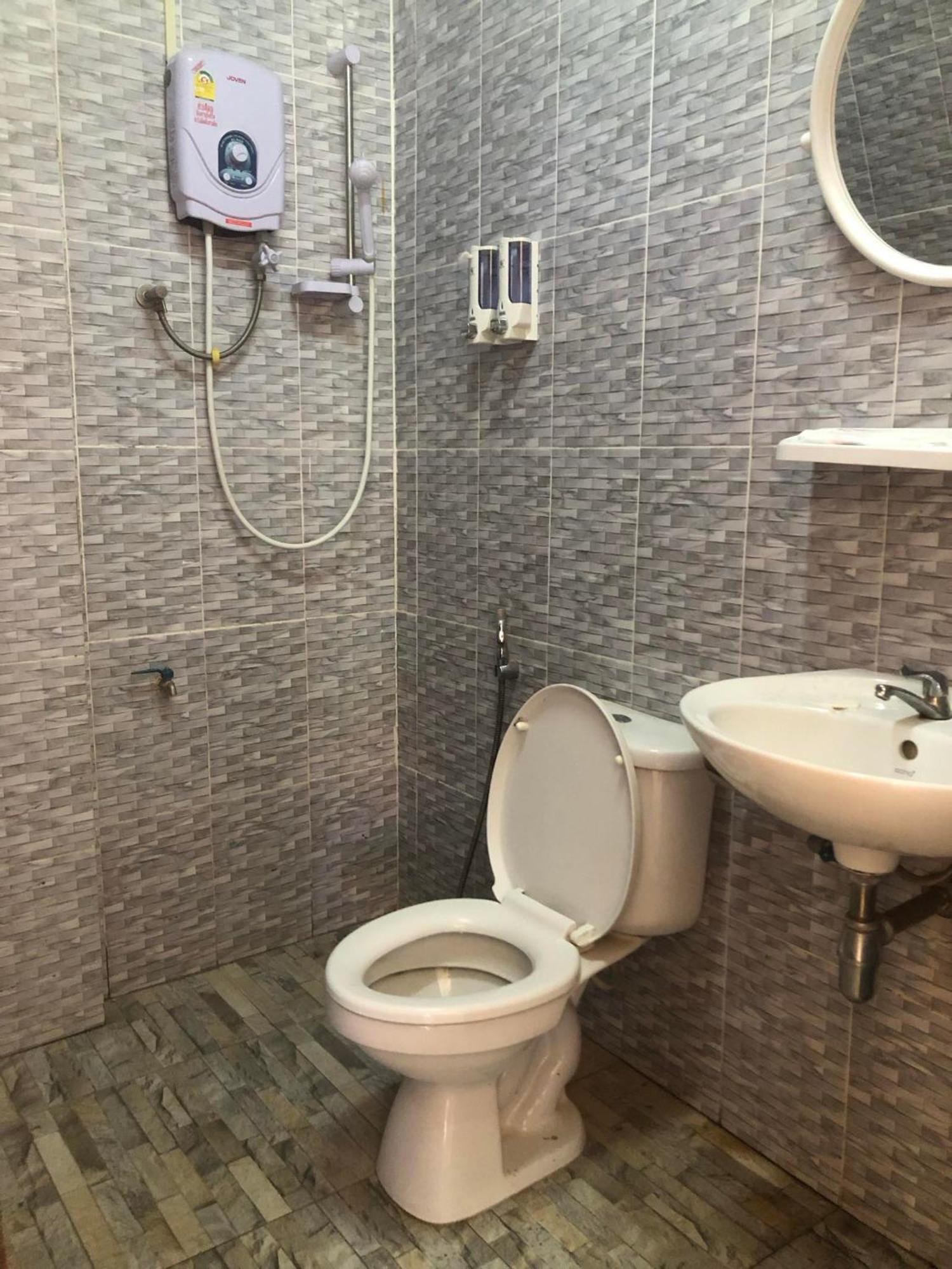 Xuan Keo Place House 2 لوانغ برابانغ المظهر الخارجي الصورة