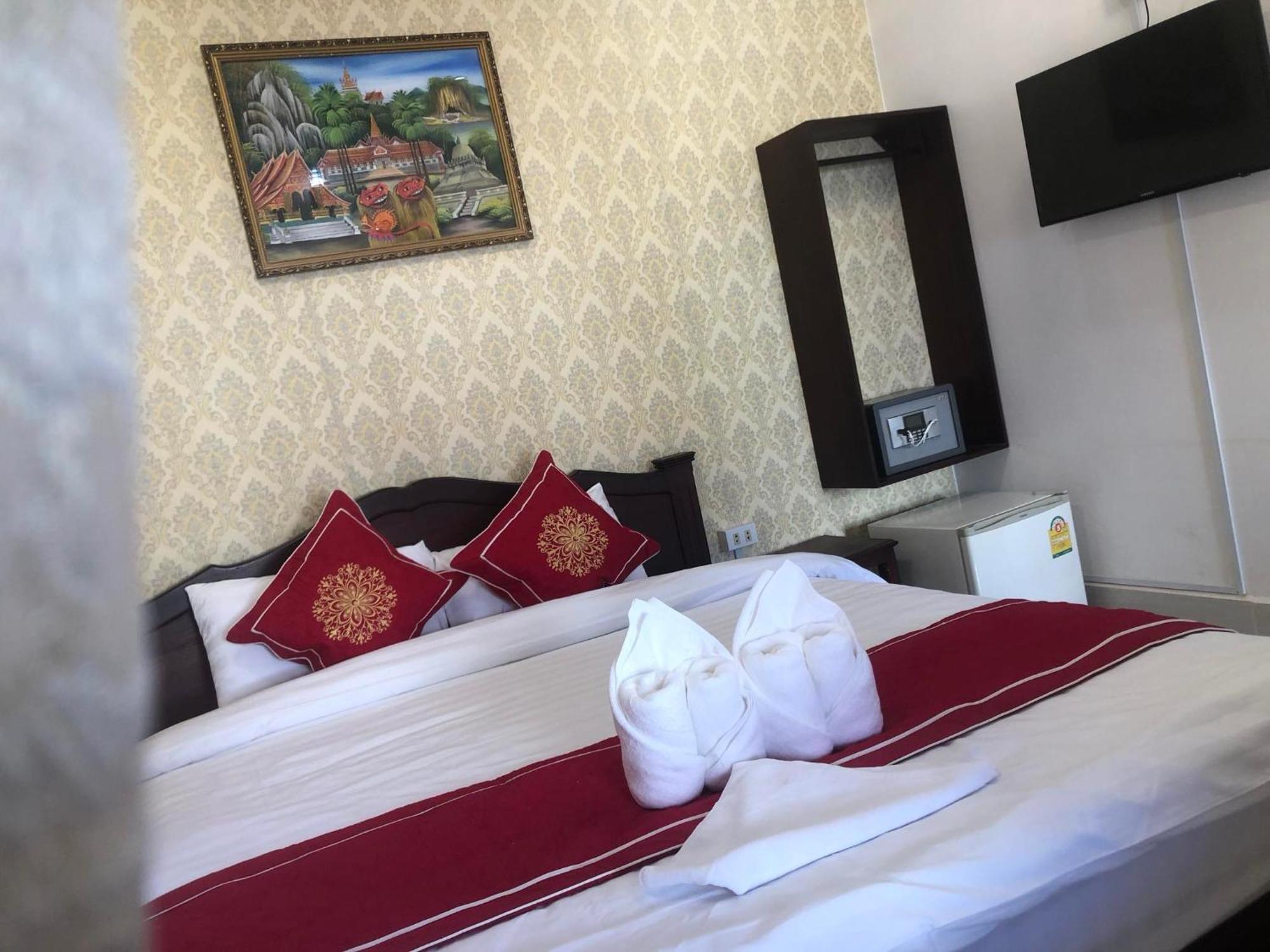 Xuan Keo Place House 2 لوانغ برابانغ المظهر الخارجي الصورة