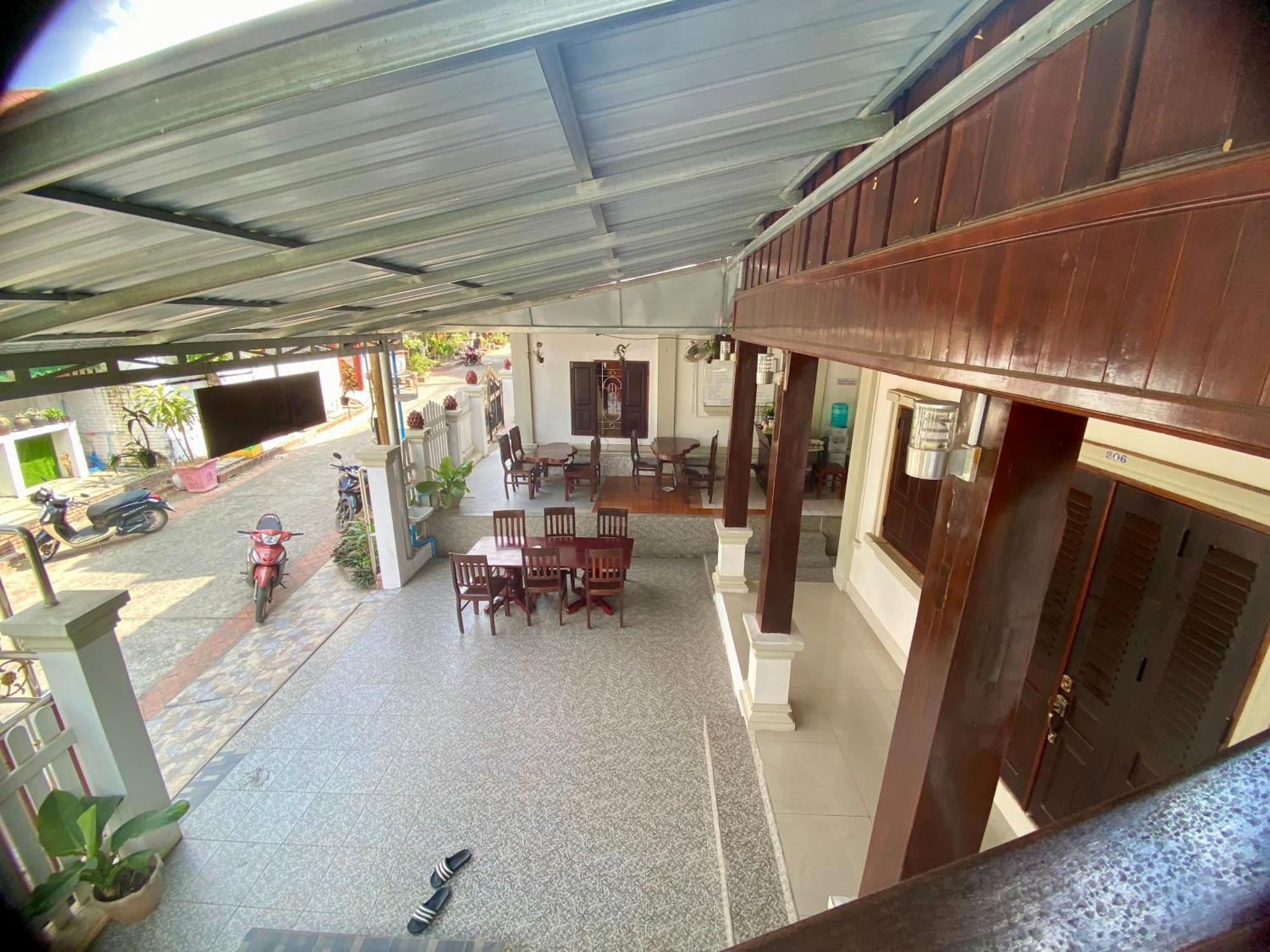 Xuan Keo Place House 2 لوانغ برابانغ المظهر الخارجي الصورة