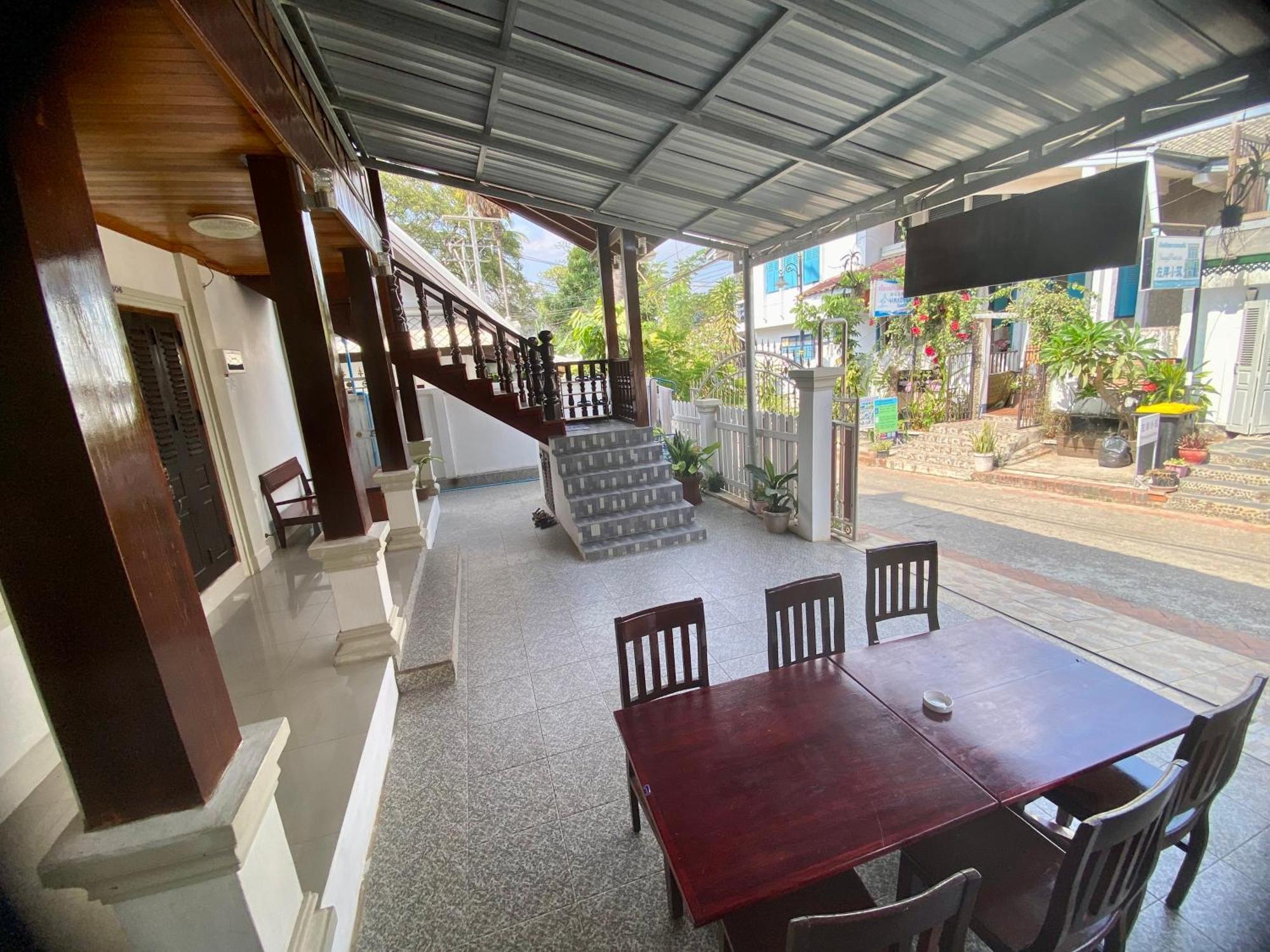 Xuan Keo Place House 2 لوانغ برابانغ المظهر الخارجي الصورة