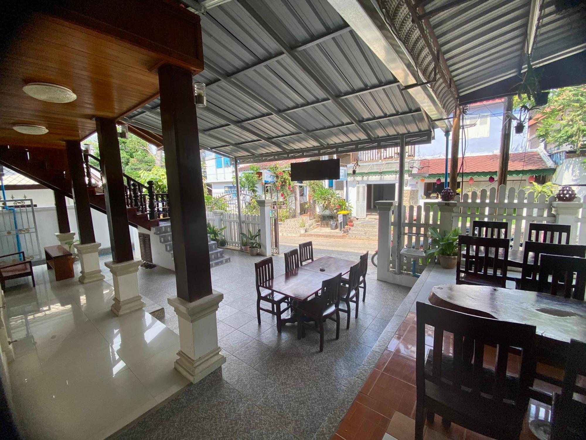 Xuan Keo Place House 2 لوانغ برابانغ المظهر الخارجي الصورة